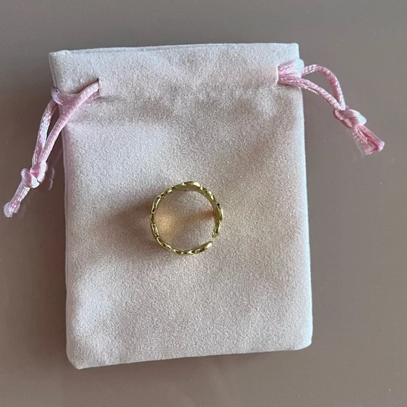 🌸 NEW Flower Open Gold Ring 🌸 - Picture 14 of 14